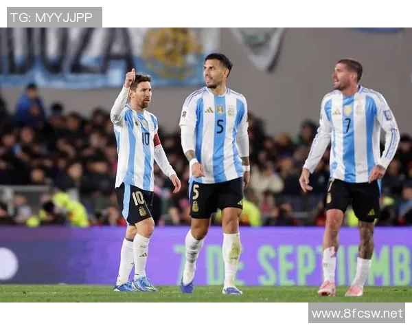 世界杯预选赛阿根廷德保罗中场调度出色